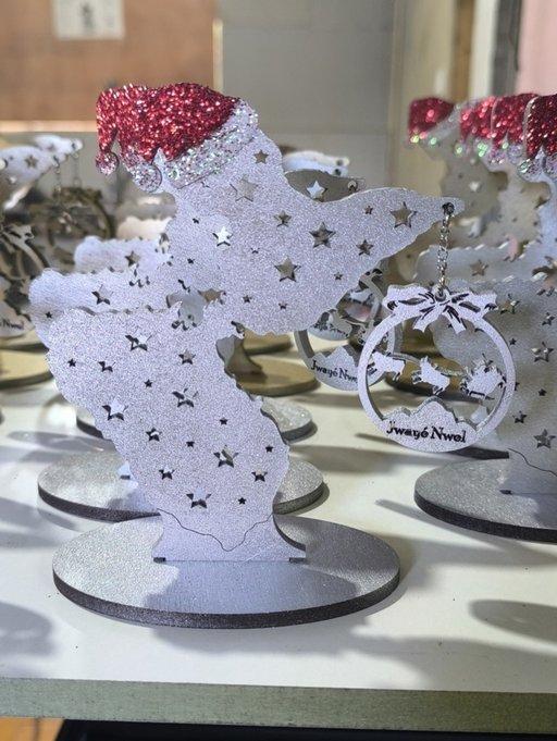 Déco de noël conçus et découpé par LeHeronConception